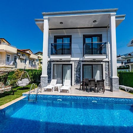 Salkim- 4 Bedroom Holiday Villa In Oludeniz 费特希耶 外观 照片