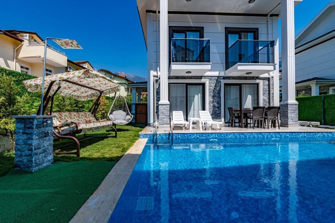 Salkim- 4 Bedroom Holiday Villa In Oludeniz 费特希耶 外观 照片